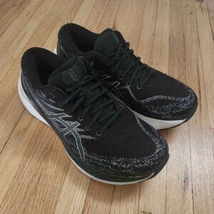 Gel-Kayano 29 Asics Men’s Size 9 - Black / White